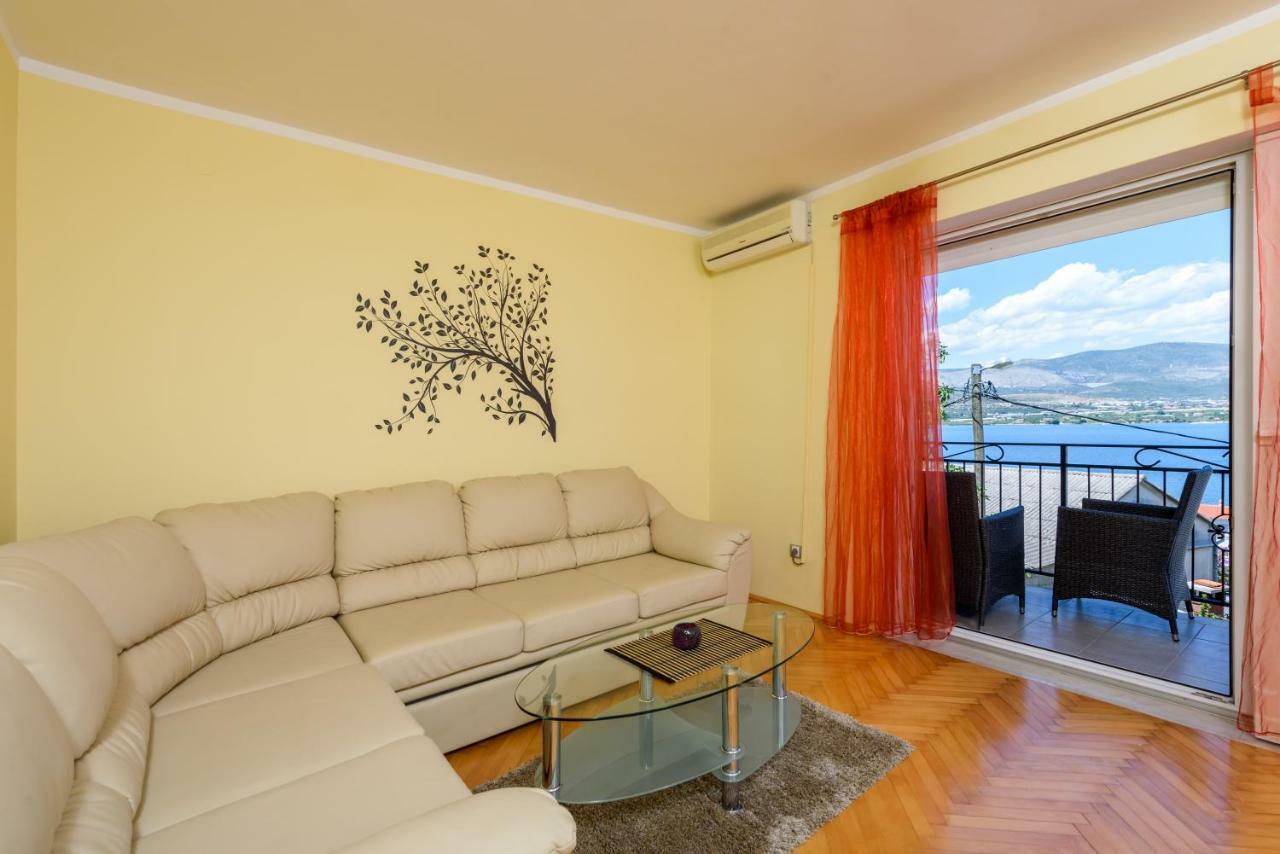 Nina Apartamento Trogir